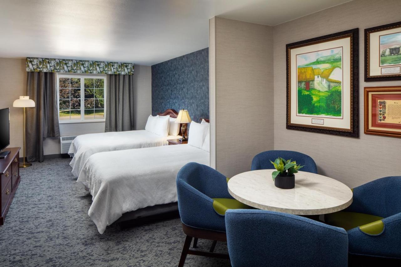 Irish Cottage Inn & Suites Galena Eksteriør billede